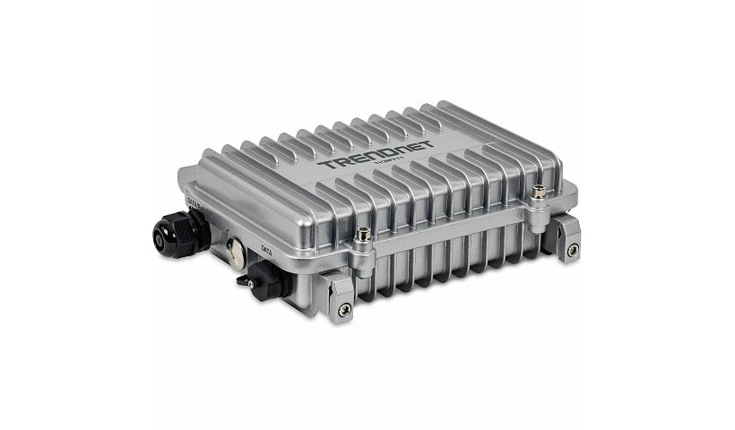 TRENDnet TI-OBF711 Industrial Outdoor 10G SFP+ to 10G PoE++ Media Converter, 95W, IP67, -40 to 75°C, NDAA/TAA Compliant