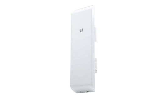 Ubiquiti NanoStation M5 NSM5 airMAX 5 GHz Bridge Radio, 16 dBi, 2 Ports