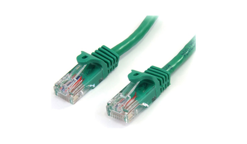 StarTech.com 45PATCH25GN Cat5e Snagless UTP Ethernet Patch Cable 25 ft Green