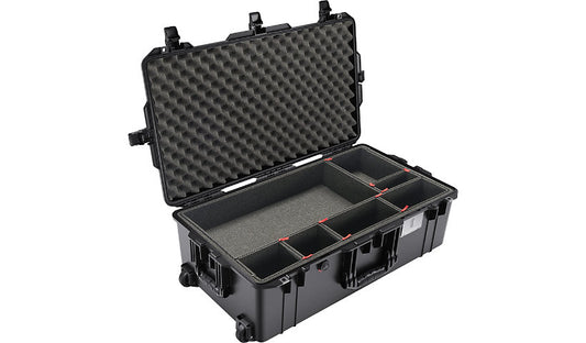 Pelican Air 1615 016150-0051-110 Wheeled Case with TrekPak Dividers