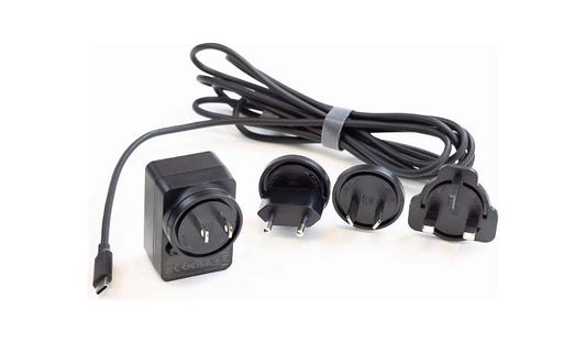 Listen LA-425-09 12W USB Adapter Intl Plugs 10 ft USB-C Cable 1 Year